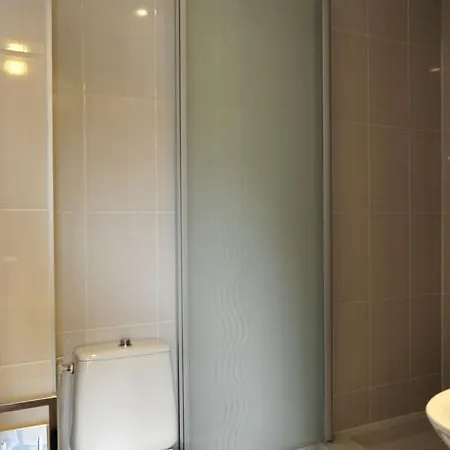 Hotel Le Victor Hugo 2*