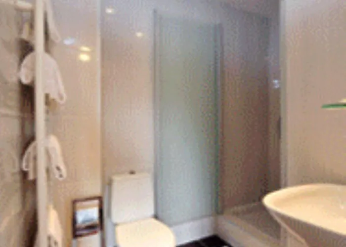 Hotel Le Victor Hugo 2*