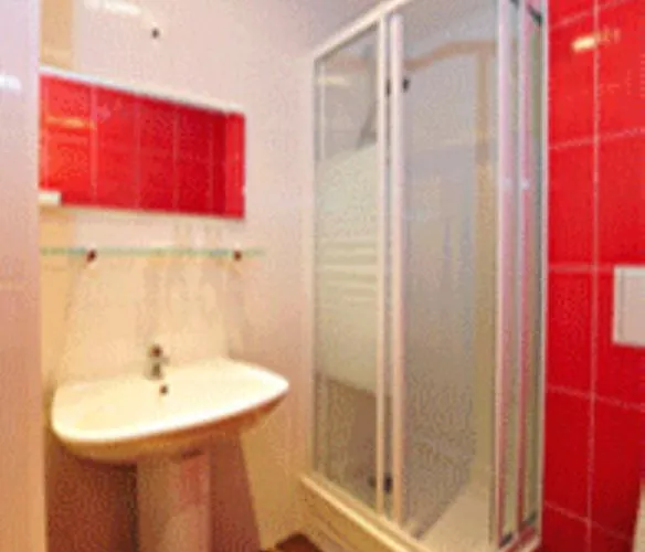 Le Victor Hugo Hotel
